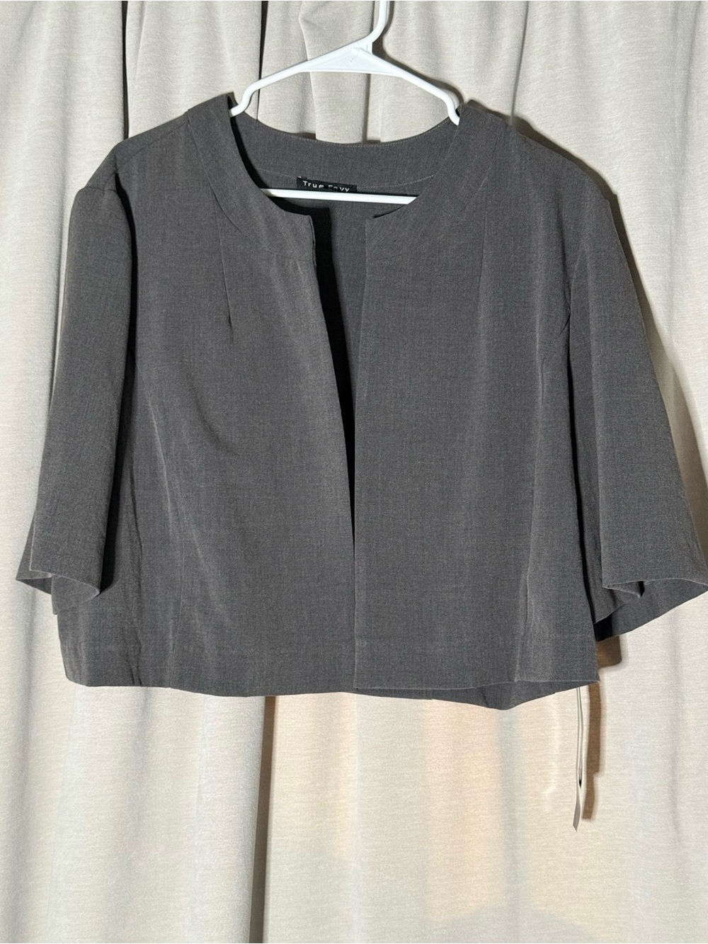 True Envy Dark Gray Open-Front Cropped Women’s Top